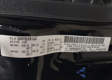 2008 Jeep Grand Cherokee Overland z USA, uszkodzony, nr VIN 1J8HR68208C224177